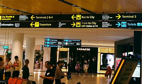 singapore airport arrivals international
